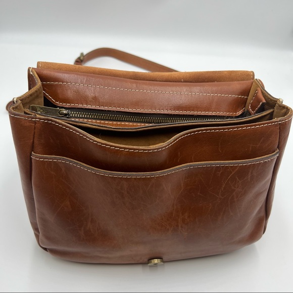 Patricia Nash London Saddle Leather Bag - Picture 4 of 10